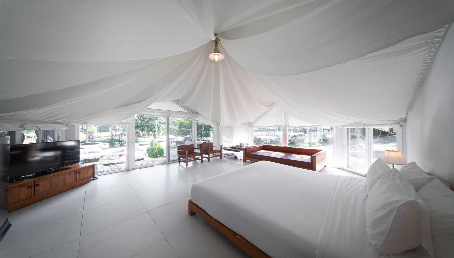 Wonder Mountain Resort Slider 1