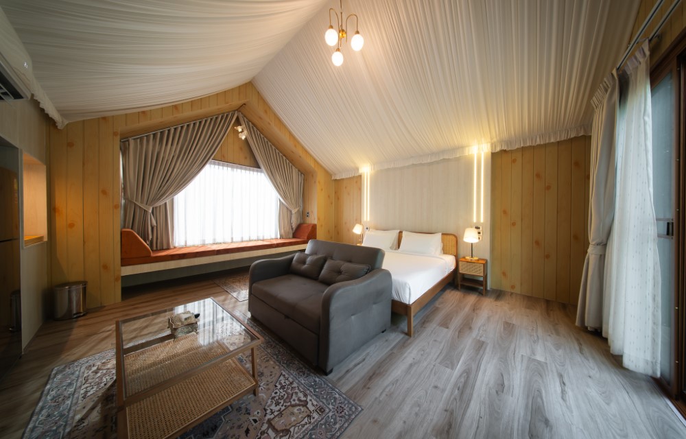 Premium Double Room With Tropical View